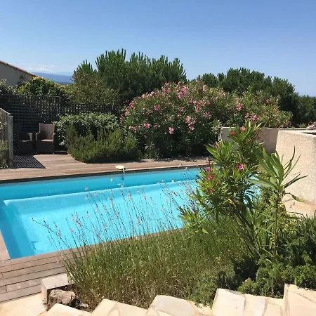 Cozy In Minervois With Swimming Pool וילה *